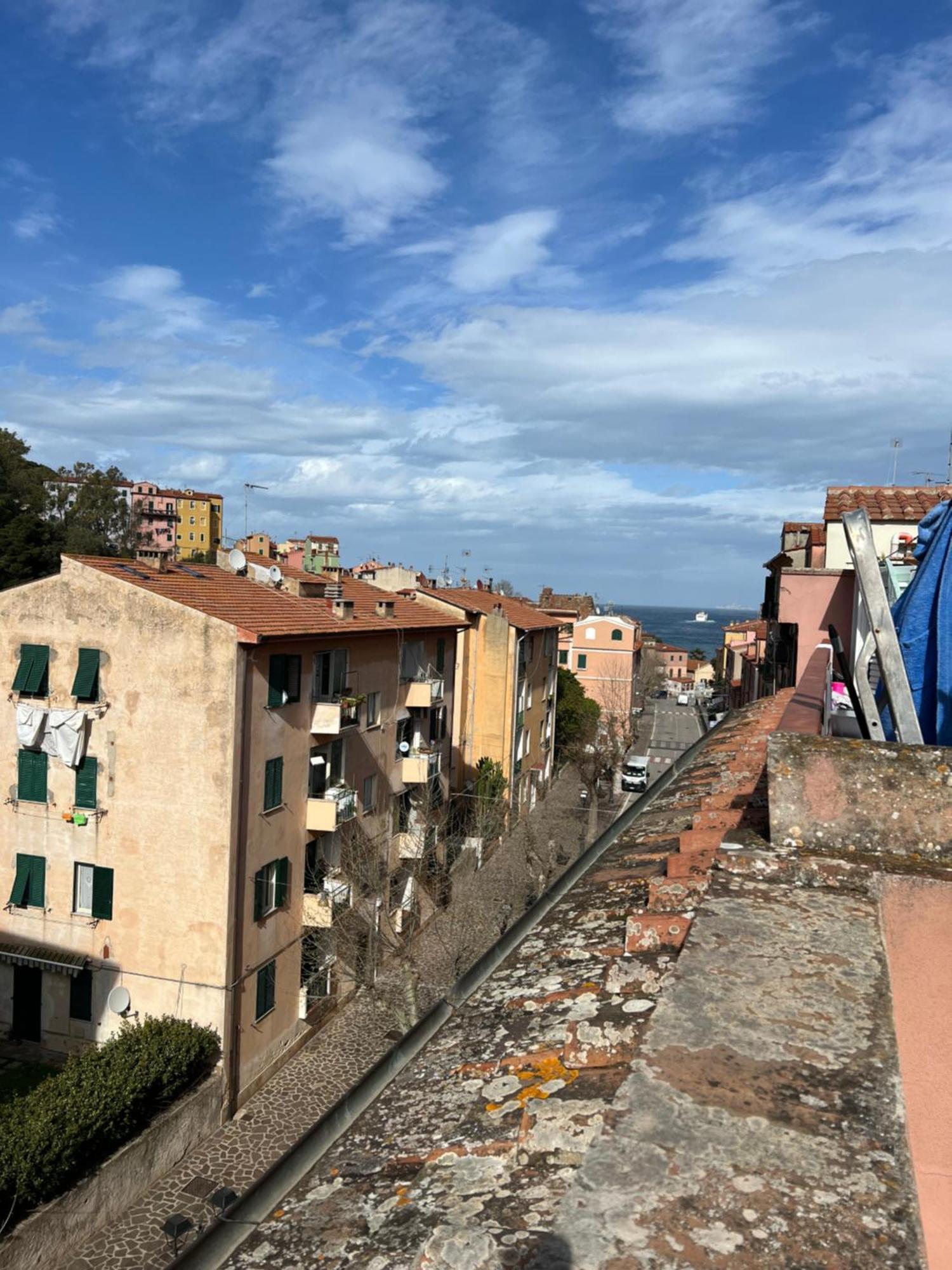 Appartamento E Mansarda Al Mare Rio Marina Quarto foto